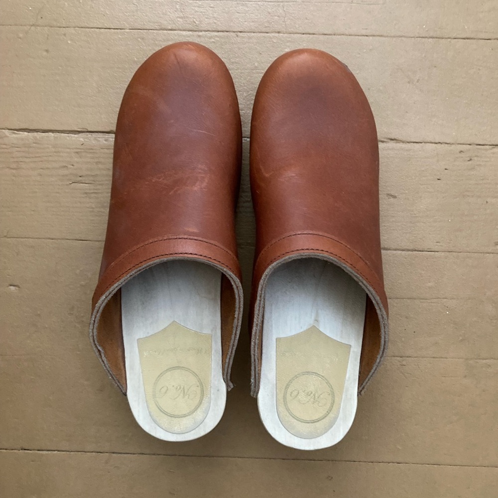 No. 6 Store Old School Clog Mid Heel Bourbon - Picture 4 of 8
